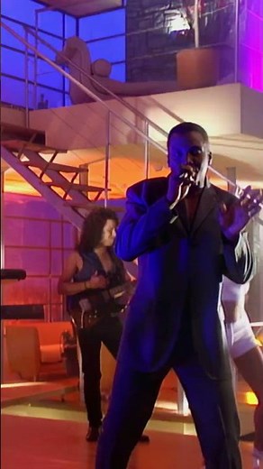 Mid-90s Vibes with Haddaway – Fly Away #Shorts