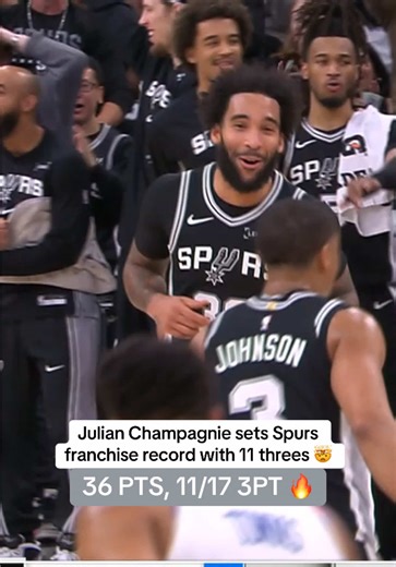 Julian Champagnie Breaks Spurs Franchise Record for Threes