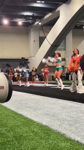 There she is 🤩 | Miami Dolphins Cheerleaders