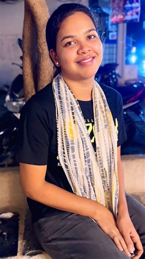 Srilekha Gandreddy 🧿 on Instagram: "😩💉🩸 . . #reels #trending #instagram #sick #viral #fyp #health #fever #injuction #blood #crying #headache #vomitings #cold #cough #tierd #recovery #hospital #checkup #instamood #explore #nazar #🧿"