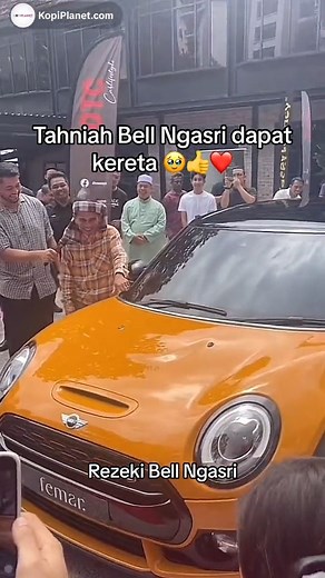 Tahniah bell ngasri dapat kereta baru yak yak yeah #bellngasri | Media Kereta