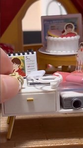 シルバニアファミリー リーメント 推しのいる生活 はじめてのシルバニアファミリー＆赤い屋根の大きなお家 かわいい家具＆スイーツ＆パンを並べて、みんなでパーティー🎉推し活グッズも並べてみました💕
