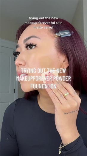 Trying Out the New MakeupForever Powder Foundation