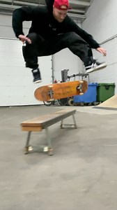 Rainy day warehouse sesh🌧️🛹👌🏼 📲 by JM Sneep | Sewa Kroetkov
