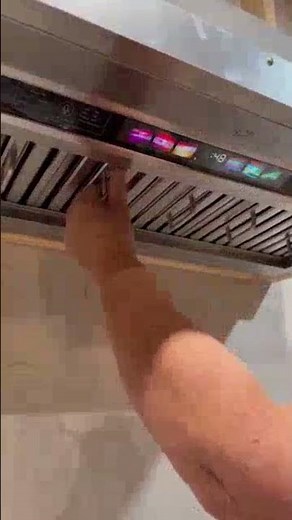 Brano Voice Controlled Range Hood Review #rangehood #brano #smartkitchen