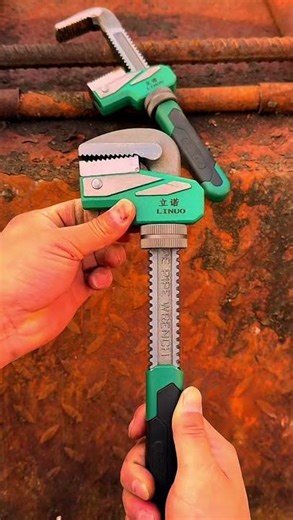 Multifunction Pipe Wrench 🔧 Easy Grip & Fast Pipe Repair Tricks #pipewrench #ripair ##shorts #wrench