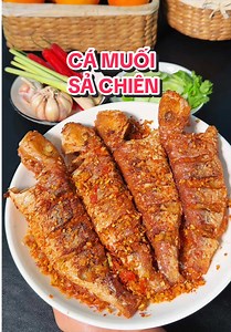 Cá Muối Sả Chiên Giòn Thơm Lừng