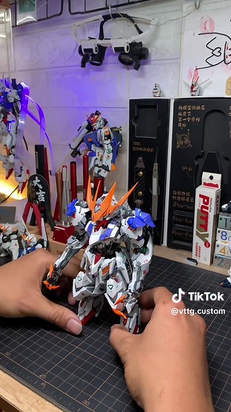 MGSD Barbatos Custom Model Overview