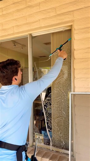 Window cleaning in San Diego ca #windowcleaning #sandiego #beach #diy #asmr #home #glasscleaning