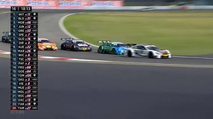 Zweikämpfe soweit das Auge reicht. Hier habt ihr die Highlights des ersten Renntages am Nürburgring! // Battles all day long... Watch the highlights of an absolutely thrilling race 1 at Nuerburgring! | DTM