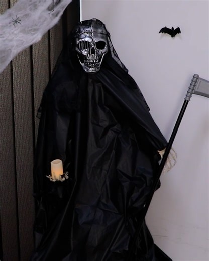 Making Grim Reaper for Halloween! 👻🪓🎃 #smart #halloween #creative | Beamish DIY