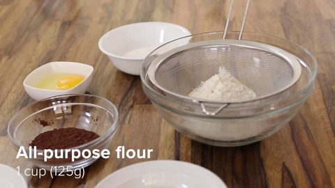 Snickers Cupcakes Recipe - Chocolate Peanut Caramel Cupcakes