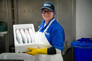 NEW SUPPORT FOR WOMEN WORKING IN FISHING