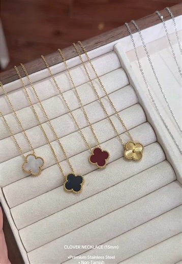 Stylish Non-Tarnish Clover Necklaces for Everyday Wear