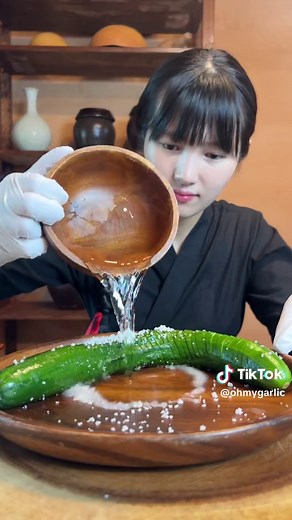 회오리 오이무침: 매운 한국식 오이요리