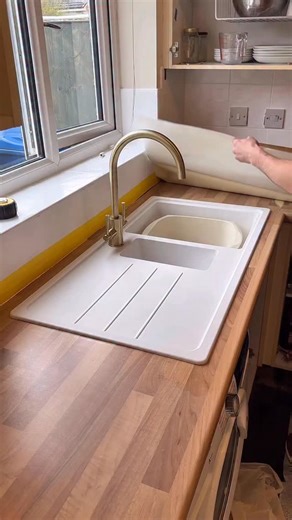 KITCHEN VINYL WRAP 🍒 #kitchenwrap #kitchenwrapping #homedecor #kitchendesign #asmr | FLOWRAP