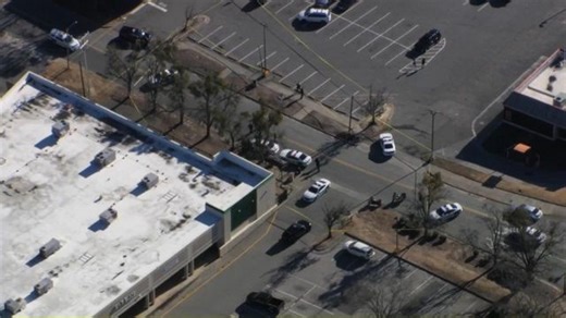1 dead from shooting near Miami Boulevard shopping center in Durham