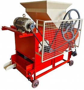 Electric 100-1000kg Seed Decorticator, Certification : CE Certified, ISO 9001:2008, ISO 901:2015, CE at Rs 80000 in Rajkot