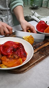 Roasting peppers brings out their sweetness and smoky depth. Here’s how to do it three easy ways at home — so versatile and flavorful! 🌶️ Recipe in the comments.👇 #RoastedPeppers #HowToRoastPeppers | AlphaFoodie