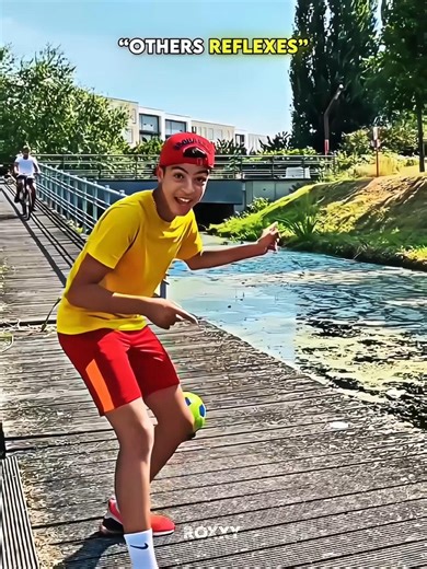 Normal REFLEXES VS King of REFLEX