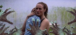 Une bande-annonce angoissante pour ce film d'horreur zombiesque où les morts se réveillent