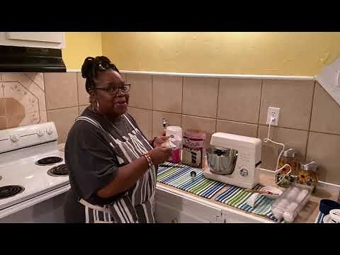 Episode 1 - Cream Cheese Pound Cake