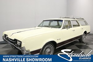 1967 Oldsmobile Vista Cruiser