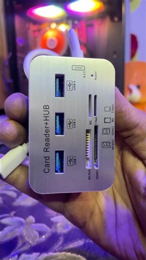 1 Gadget = 7+ Features 😱 USB Hub + Card Reader Explained!