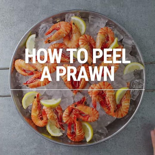 How to peel a cooked prawn.