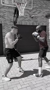 109K views · 711 reactions | Train to be better than the day before #tips #travel #combo #boxing | Jonathan Male Jordao | Facebook