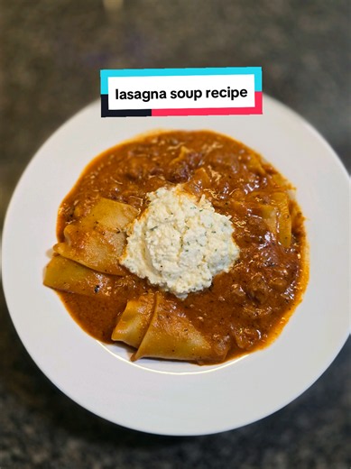 Lasagna Soup Recipe – Easy Cozy Weeknight Dinner