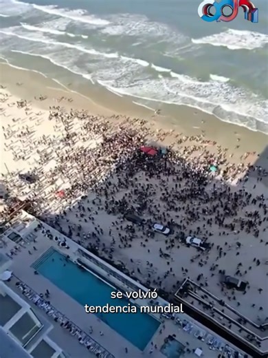 Pánico en Florida: falsa alarma de t1r0t3o causa estampida en el Spring Break. Cientos de jóvenes huyeron de una playa en Daytona Beach tras confundir el sonido de botellas de plástico aplastadas con d1sp4r0s. La
