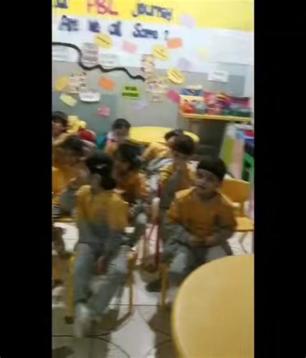 "Rub-a-dub-dub! 🌟 Introducing 'Big Red Bath' to our Pre Nursery B learners! 🎉 They splashed into storytime with fun activities, role-play, and giggles galore 😊 #BSSOfficial | Beaconhouse Early Years Campus, Block 13D, Gulshan