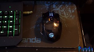 Watch Utechsmart Venus Gaming Mouse Review on Amazon Live