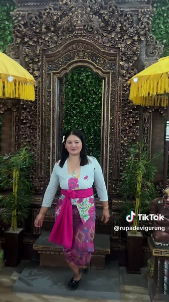 Indonesian Dress Showcase: New Styles and Trends