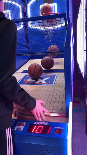 Arcade Basketball High Score #arcade #clawmachine #shorts #fyp