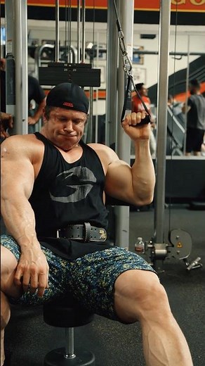 Build muscle in the lats using this adjustment