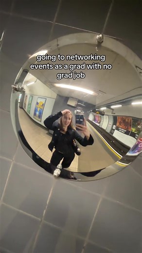 Navigating Networking Events as a Recent Graduate