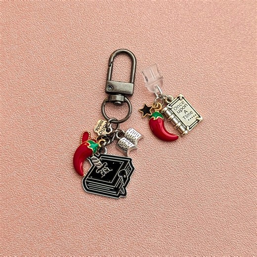 Spicy Dark Romance Keychain & USB C Dust Plug Bundle | Ereader or Kindle Bookstagram Gift - Etsy