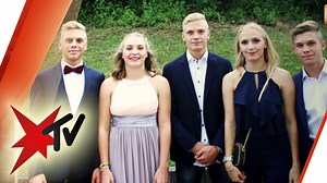 375K views · 2.8K reactions | Fünf Abiturienten, fünf Mal bestanden: Besser geht's nicht! 2017 machen alle fünf Beutelspachers ihr Abitur. Wie sie es dahin geschafft haben, wohin es sie danach verschlagen hat und welcher besondere Mensch bei ihrer eigenen Filmpremiere auf sie wartet. | stern TV | Facebook