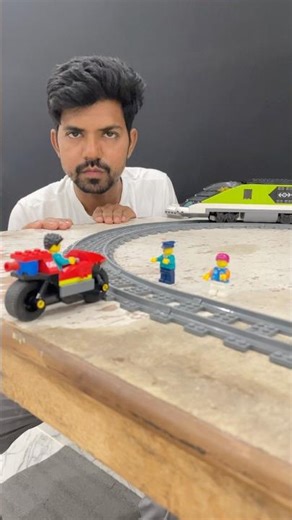 Lego High Speed Passenger Train Loco Pilot Throw Superbike