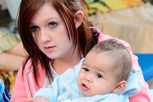 Benidorm star Hannah Hobley unrecognisable 15 years on from teen mum Chantelle