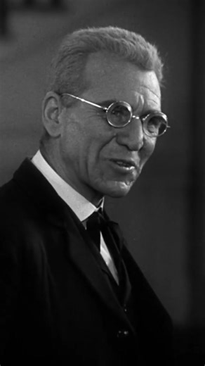 2.9K views · 79 reactions | Dracula 1931-Bela Lugosi率❤️ | Mihai Cristian Marc | Facebook