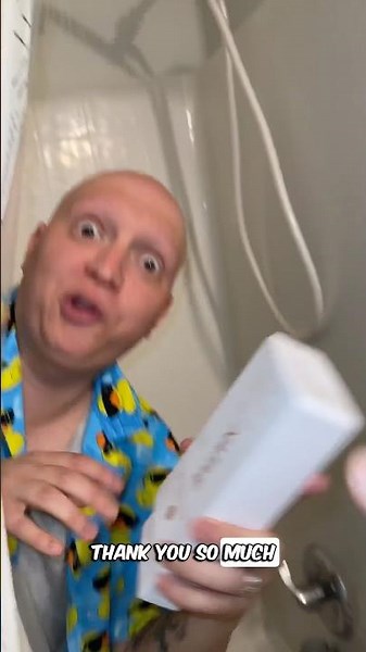 Pranking Donald Duck PT6 #funny #comedy #relatable #humor #skit