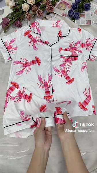 Women's All Over Lobster Print pajama set #pajama #pj #pjs #sleepwear #lobster #TikTokShop #spotlightfinds #goodlooking #pajamas #tiktokshopsummersale #fashion #homeoutfits #tiktokshopsummerturnup