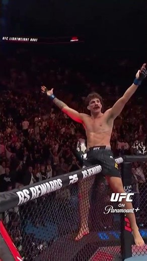 There's a new contender in the lightweight division! 🤩 #UFCPerth #UFC #UFCIndia