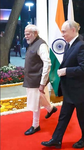 Putin Arrives at Modi's Residence During India State Visit