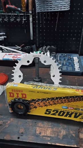 RaceFactory on Instagram: "15/40T + DiD chain High performance kit for Royal Enfield interceptor 650 Tuned by @moto_tunes #royalenfield #royalenfieldinterceptor650 #royalenfieldcontinentalgt #fypppppppppppppppppppppppppppppppppppppppppppppppppppppppppppppppppppppp #trending"