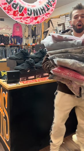 Free Hype Shop on Instagram: "Bro is in the store solo still dropping content 🤧 NEW HEAT GOING OUT NOW 👀 Vale hoodies size S-XXL starting @ $250 Bapex $500 comes with OG all Black cat 4s size 9.5/10/10.5/12/13 $375 each White supreme af1 size 6 - 13 $215 each Black / blue asics size 10.5 & 12 $185 each Pink asics size 5.5M / 7M $200 each There’s To many new pieces to list them all just pull up and shop 🔥😮‍💨 Open all weekend 12-8PM 📍2206 Dundee rd 👟👕👖 🚨 ALL ORDERS SHIP SAME/NEXT DAY 🚨"