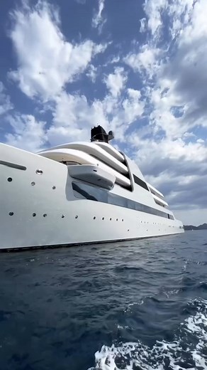 8.1K views · 344 reactions | The $600 million dollar 140m Mega Yacht SOLARIS Built by lloyd_werft in 2021, this 140m Mega Yacht can accommodate up to 36 guests and 60 crew. Capable of reaching top speeds of up to 18 knots.  ️ - - - - #yachtsworldwide #yachtsetup #yachts #yachtlife #superyacht #luxurylifestyle #luxuryliving #luxuryinteriors #expensive #yachtlifestyle #yachtworld #luxuryyachts #yachtparty #megayachts #expensivelifestyle | Dubai yacht | Facebook